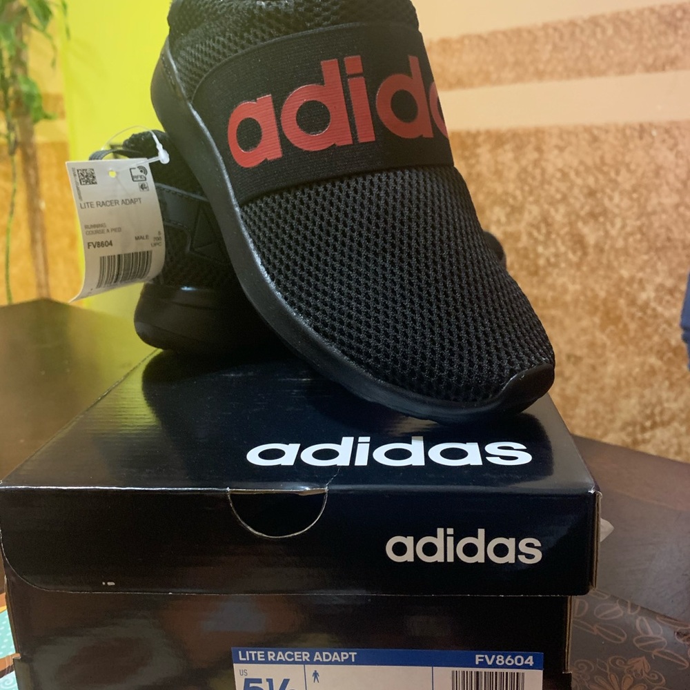 Shoes - Picture 2 of 3